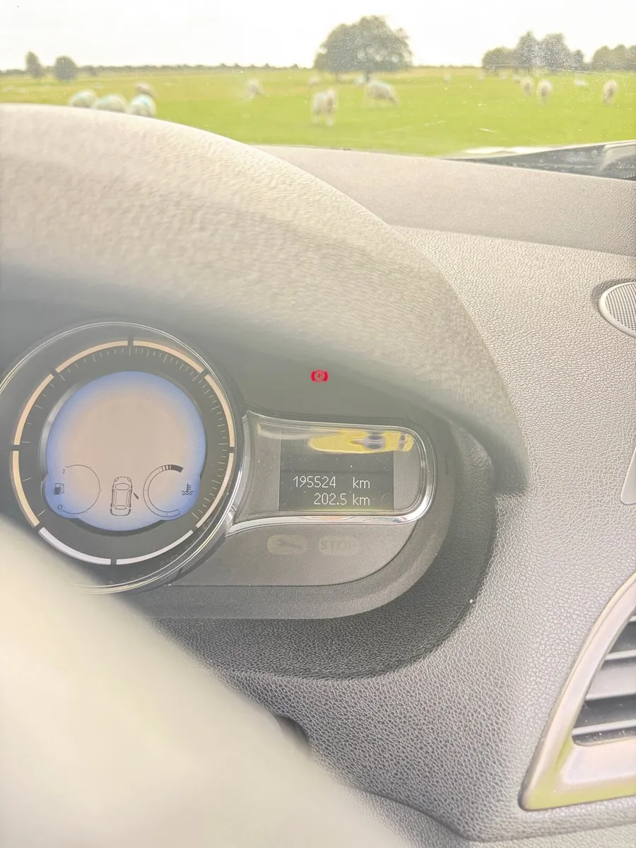 2016 Renault Fluence Limited 1.5 dCi - Image 6