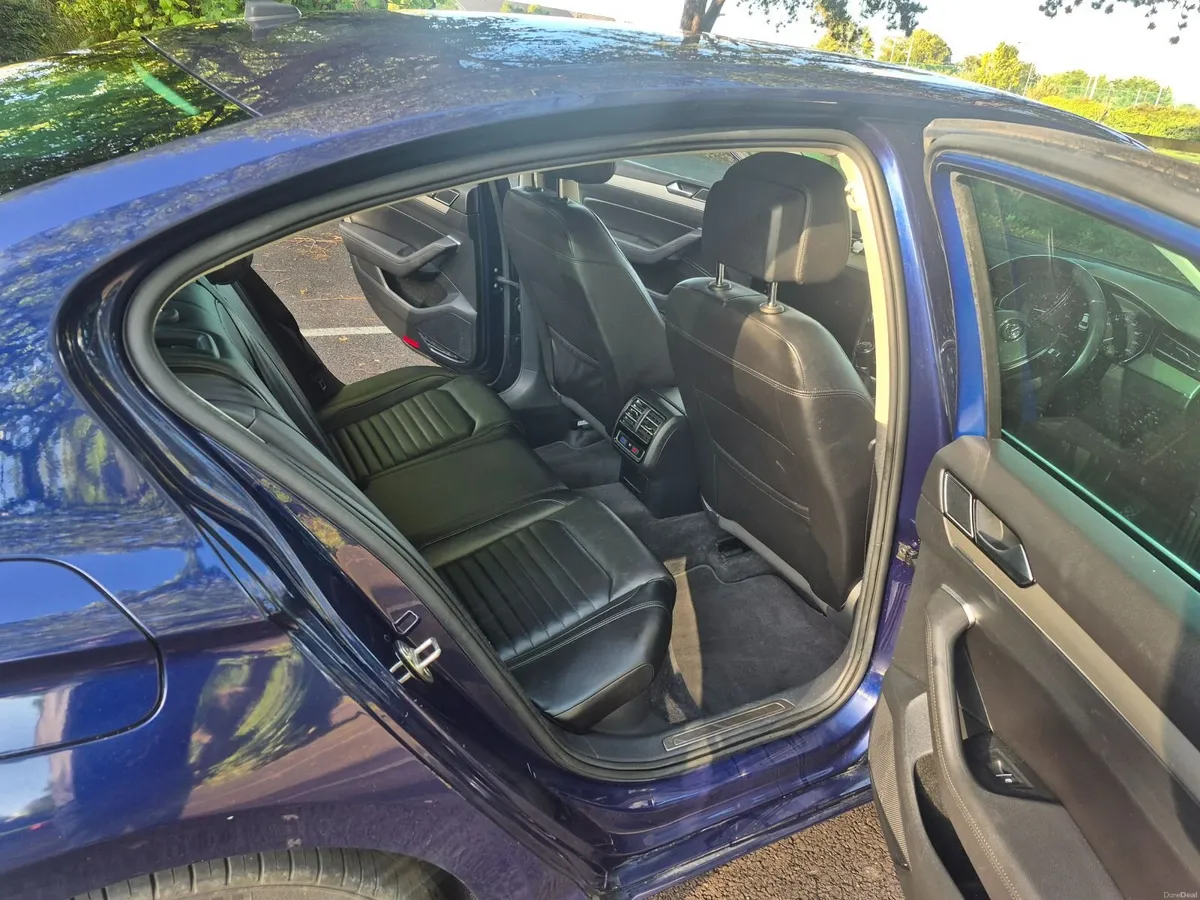 Volkswagen Passat 2018 1.6 Highline - Image 3