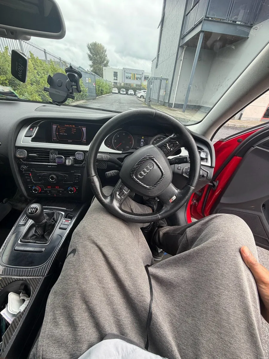 Audi A4 SE - Image 2