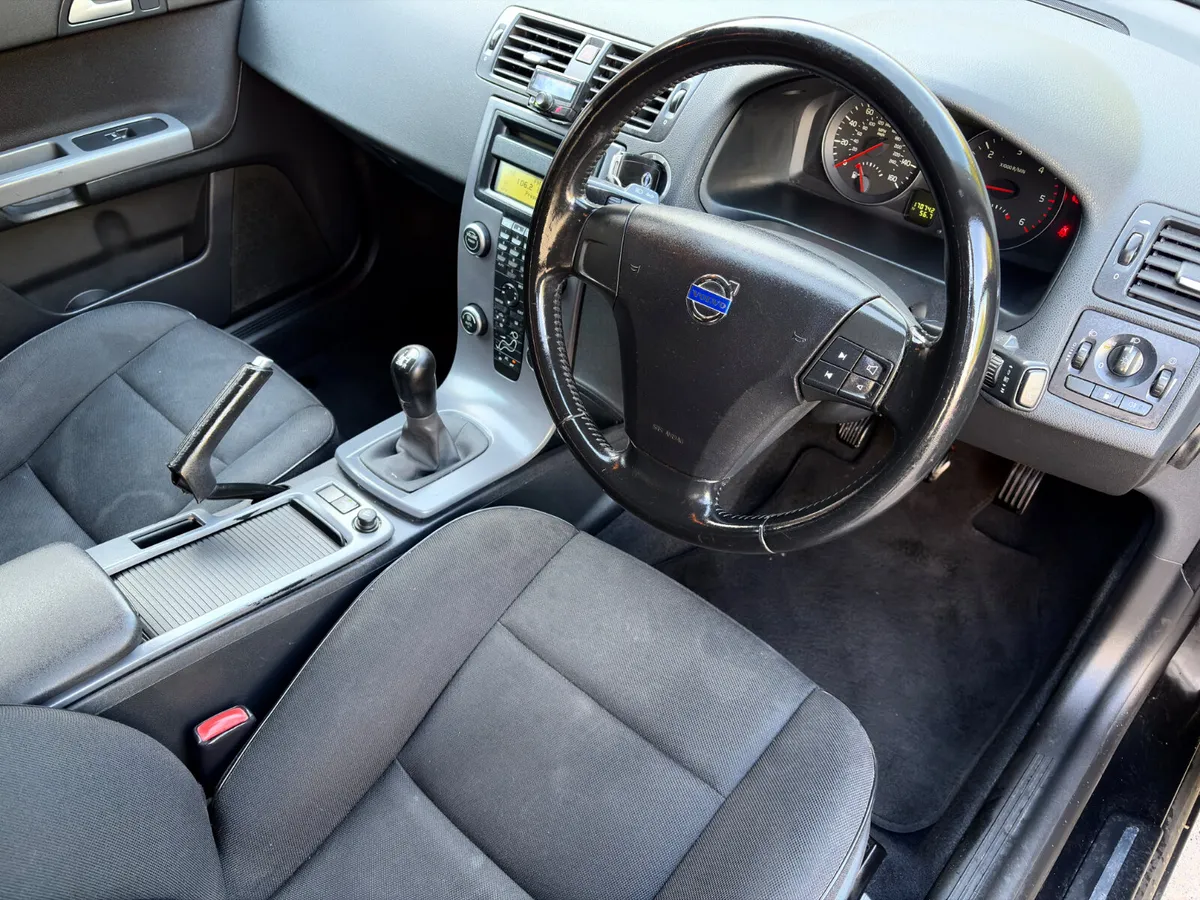 Volvo V50 2010 1.6 Diesel new nct 9/27 tax 12/26 - Image 2