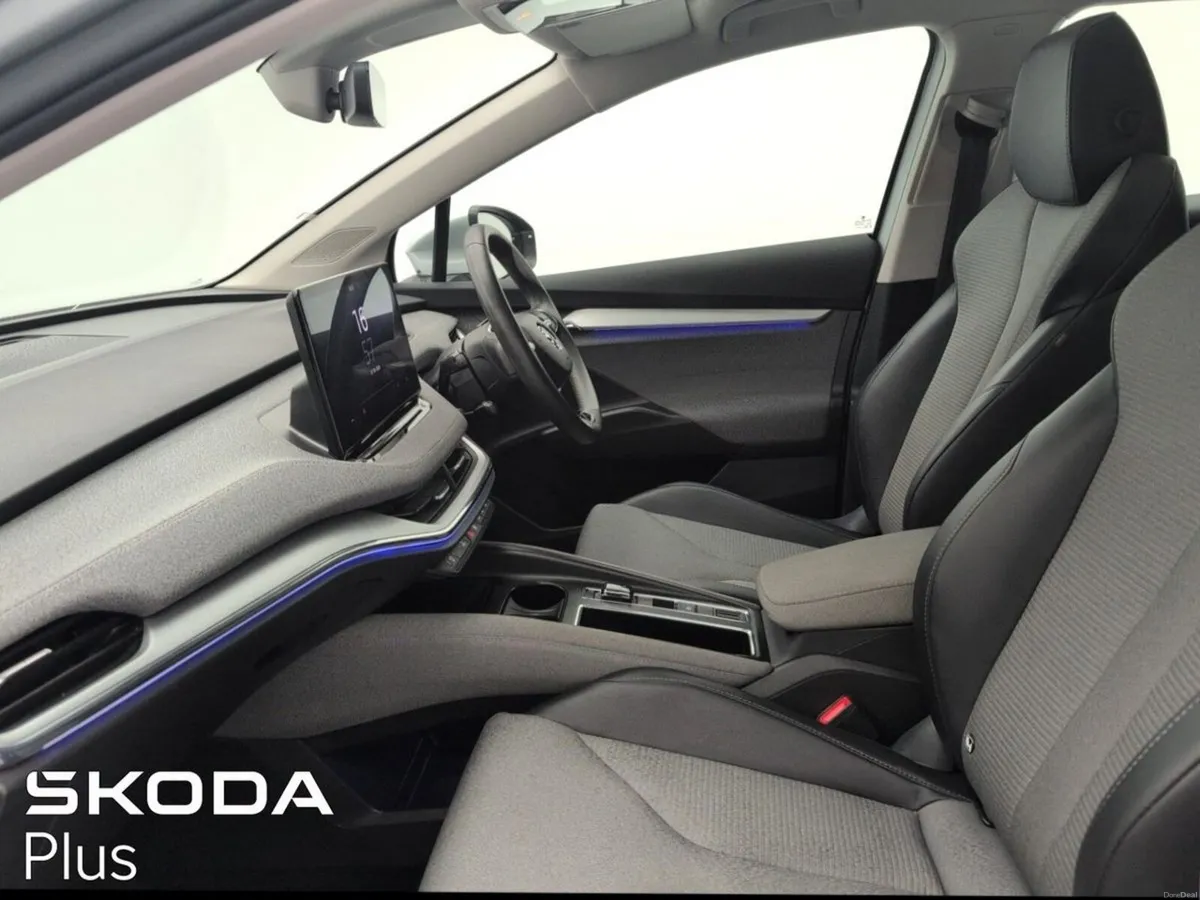 Skoda Enyaq COUPE IV 60 *GLASS ROOF*KEYLESS START* - Image 4