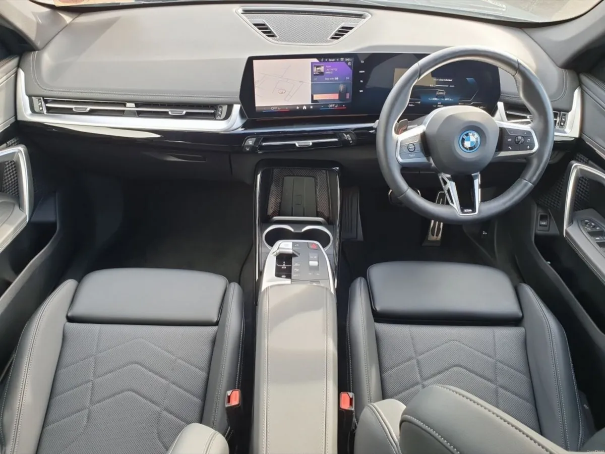 BMW iX1 eDrive20 M Sport - Image 4