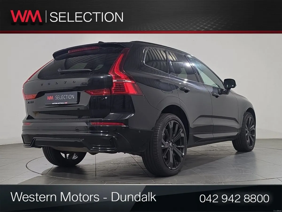 Volvo XC60 T6 AWD PHEV Plus Black Edition - Image 4