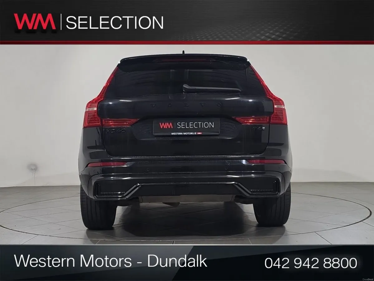 Volvo XC60 T6 AWD PHEV Plus Black Edition - Image 5