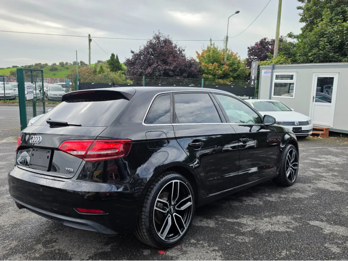 Audi A3 DEAL OF THE MONTH 1.4 TFSI FACE LIFT AUTOM - Image 3