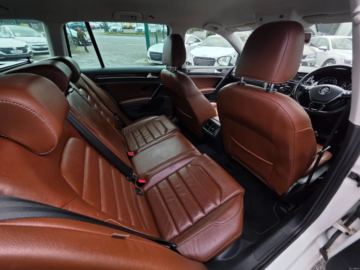 Volkswagen Golf LEATHER ESTATE ( 152 REG 1.4 FULL - Image 4