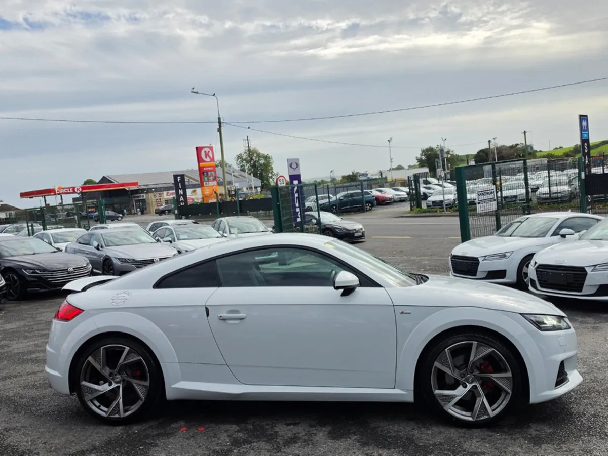 Audi TT 1.8 TFSI AUTO - FACELIFT - REV CAMERA - DI - Image 3