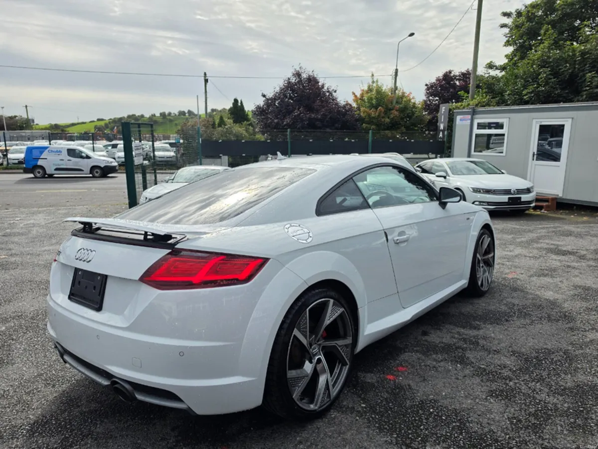 Audi TT 1.8 TFSI AUTO - FACELIFT - REV CAMERA - DI - Image 4