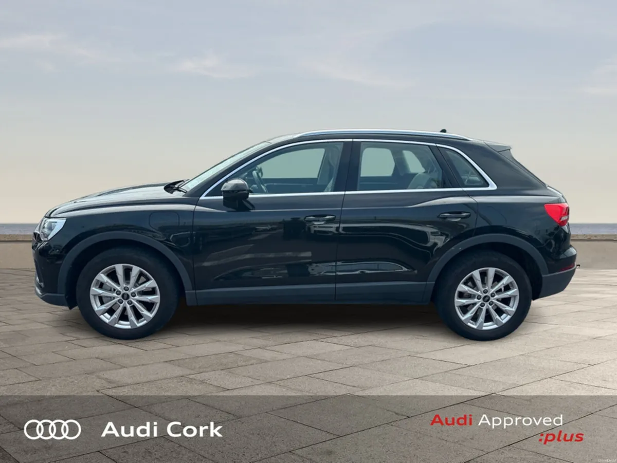 Audi Q3 1.4 45TFSI E 245BHP SE AUTOMATIC WITH COMF - Image 4