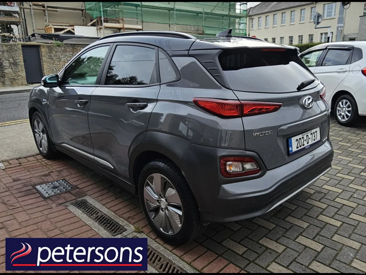 Hyundai KONA KAUAI EV PREMIUM 2 TONE 5DR AUTOMATIC - Image 6