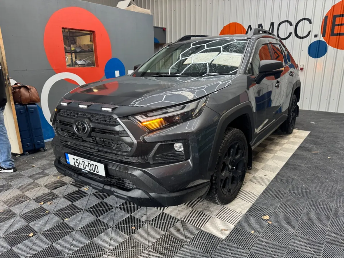 Toyota RAV4 2025 TOYOTA RAV4 HV ADVENTURE OFFROAD - Image 6
