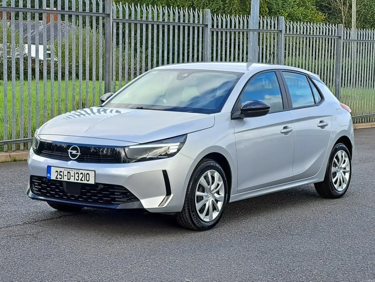 Opel Corsa SC 1.2 75BHP - Image 6