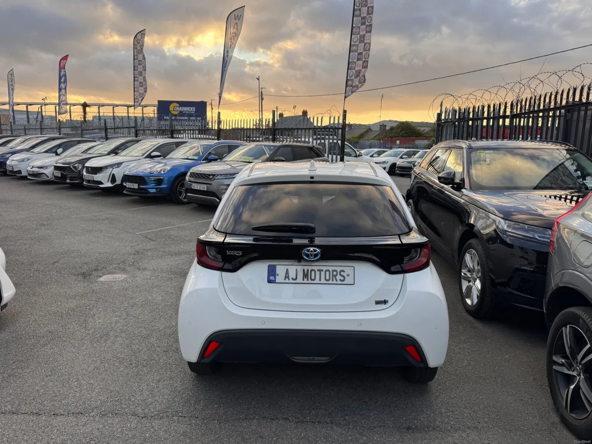 2021 TOYOTA YARIS 1.5 HYBRID - Image 5