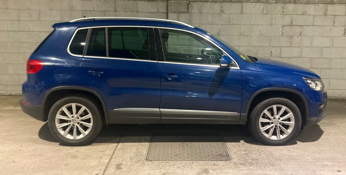 Volkswagen Tiguan  2.0 TDI DSG 4WD 140BHP Sport - Image 5