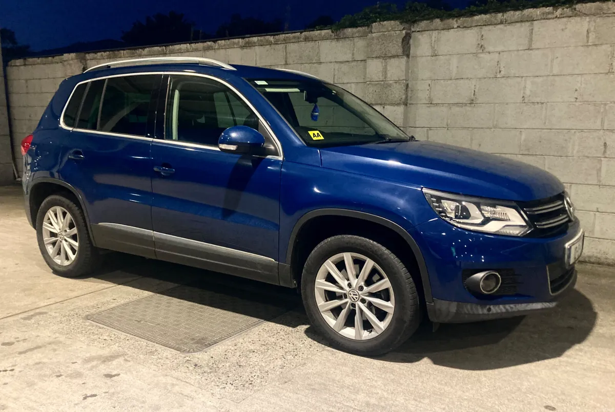 Volkswagen Tiguan  2.0 TDI DSG 4WD 140BHP Sport - Image 3