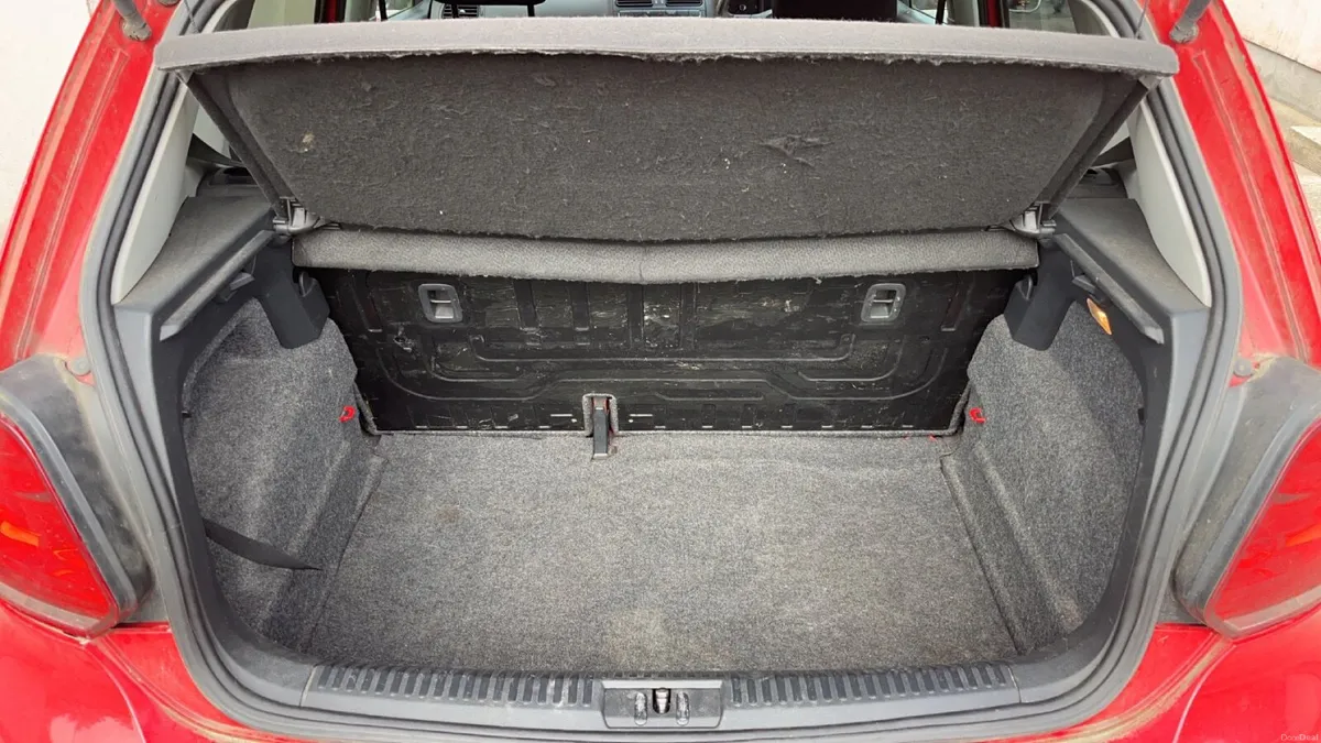 Volkswagen Polo 2011 - Image 5