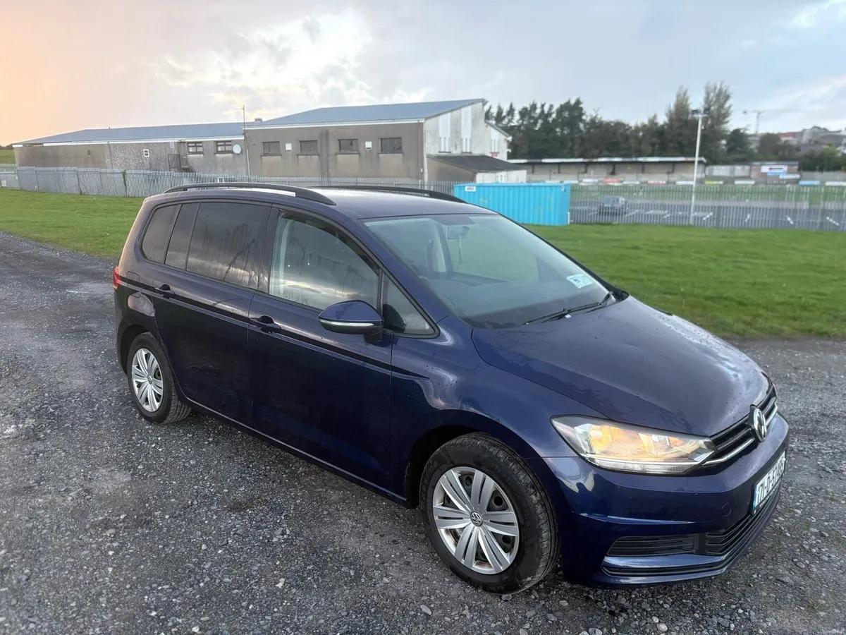 2017 VW Touran Seven Seater1.6 TDI NCT&TAX 05/2027 - Image 5