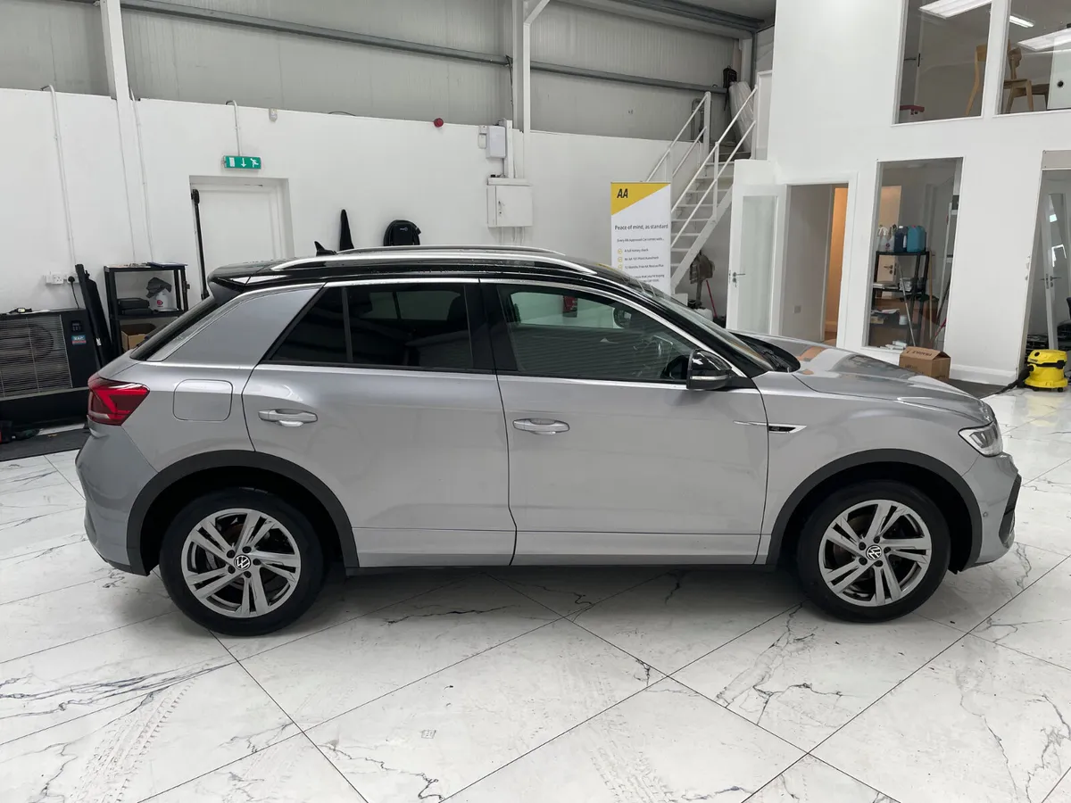 Volkswagen T-Roc 2023 1.0 R-Line Flint Grey - Image 2