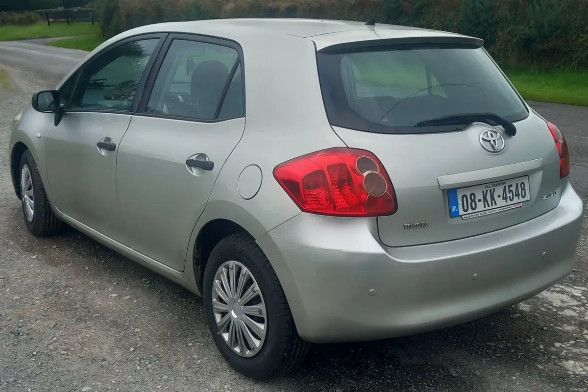 Toyota Auris 2008 - Image 4
