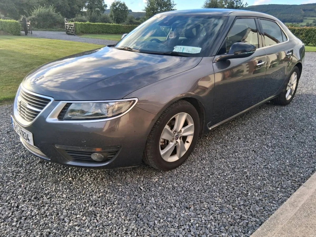 Saab 9-5 - Image 2