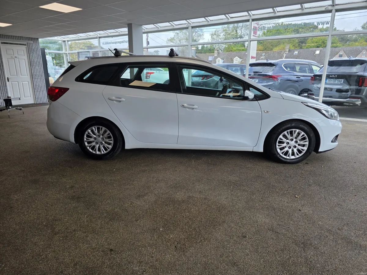 Kia Ceed 1.4 TX Diesel  2013 - Image 5