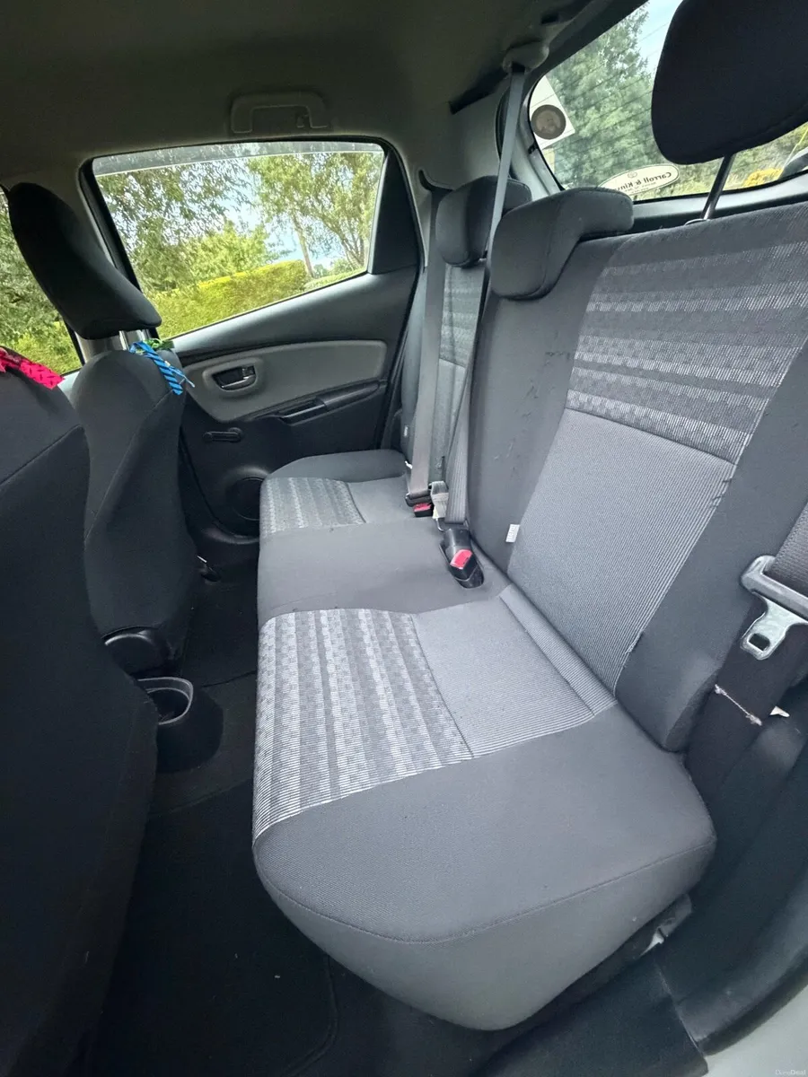 2016 (161) Toyota Yaris Luna 1.0L - Image 6