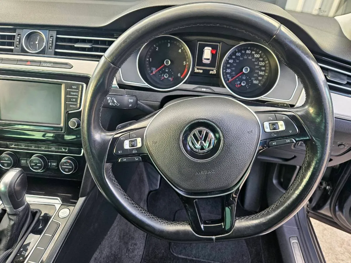 2015 VW PASSAT GT 2.0 TDI DSG HIGHLINE - Image 5