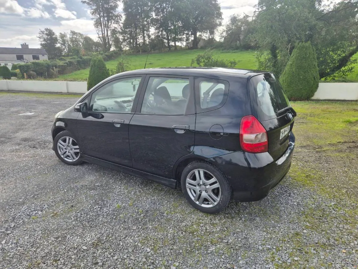 Honda Jazz Automatic - Image 4