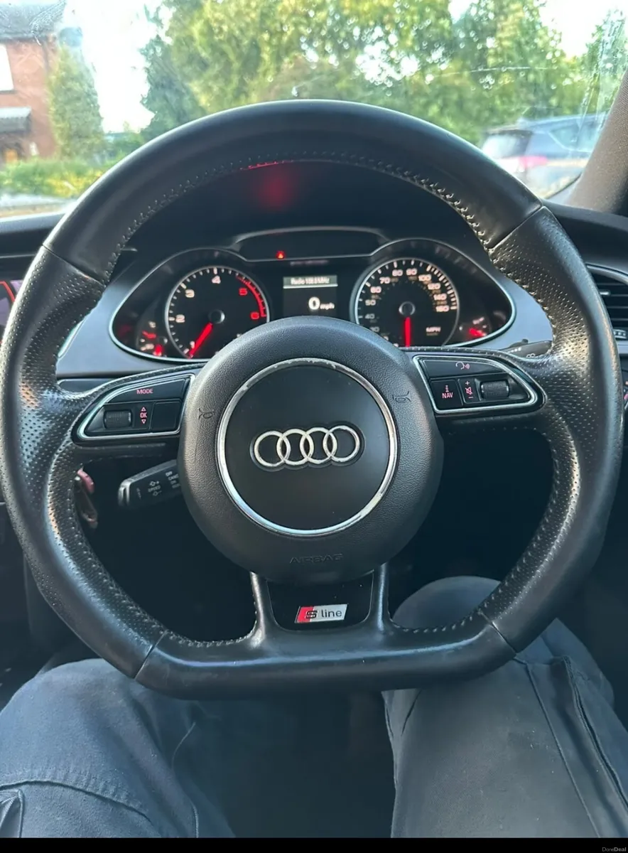Car - Image 5