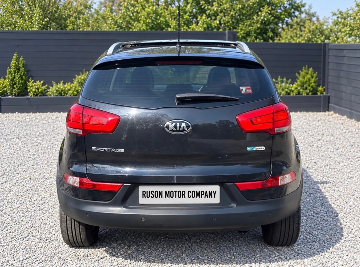 2015 Kia Sportage 1.7 CRDi – Panoramic Roof - Image 6