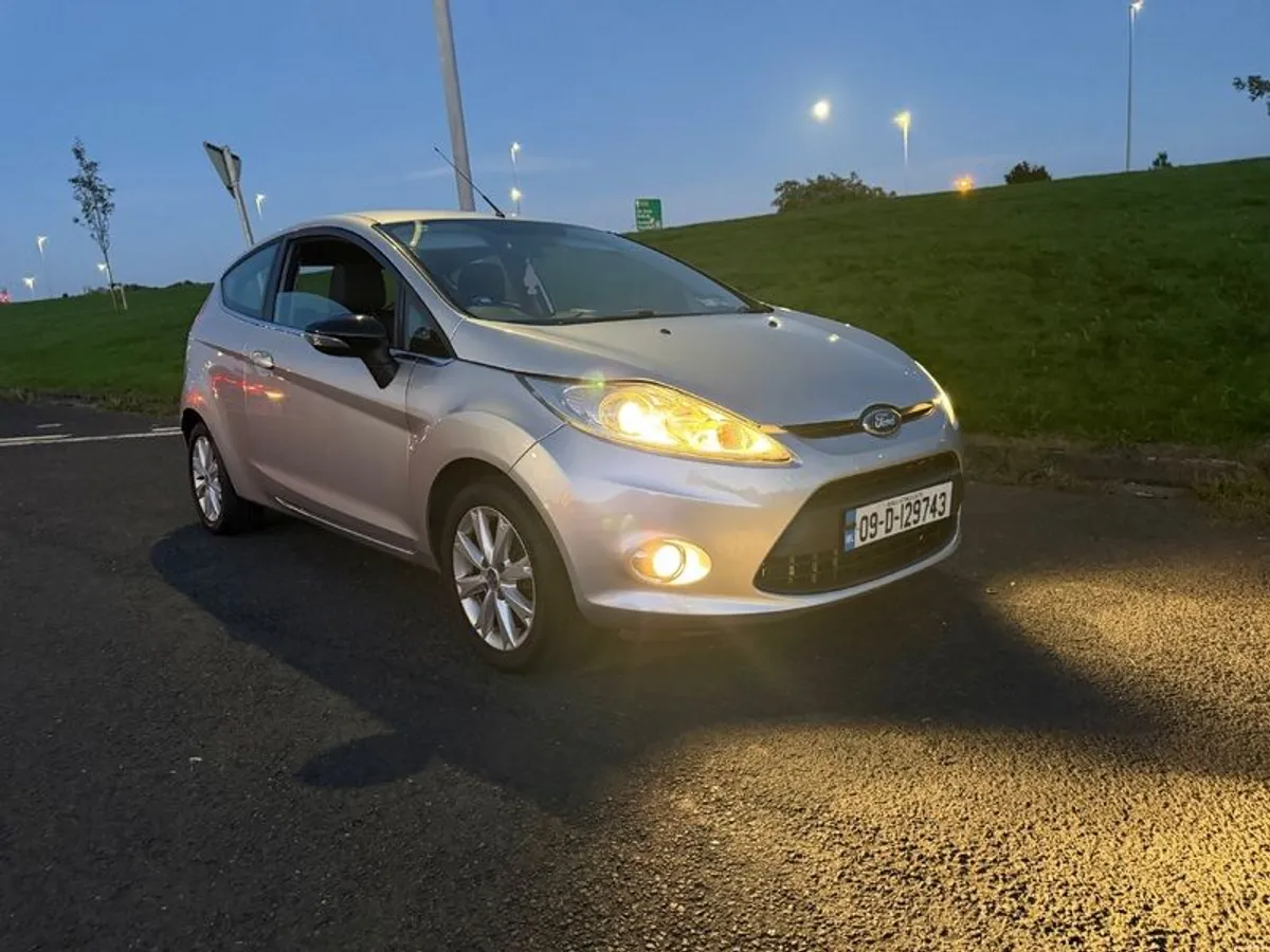 2009 Ford Fiesta Nct 03/27 - Image 6
