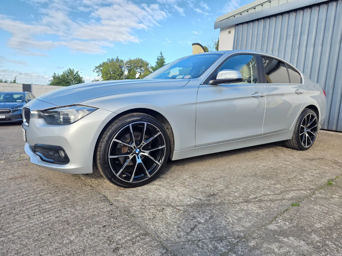 2017 BMW 316D * SPORT MODEL * LOW MILES * - Image 3