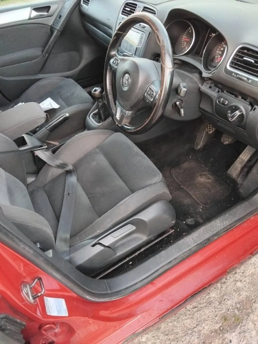 2009 vw golf - Image 5