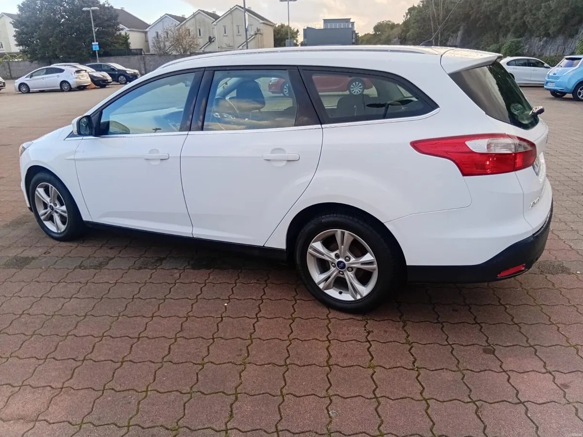 142 Ford Focus Nct 11/27 - Image 6
