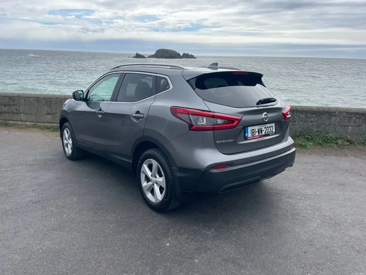 181 Nissan Qashqai 1.5dci.. One Owner.. Full Hist - Image 5