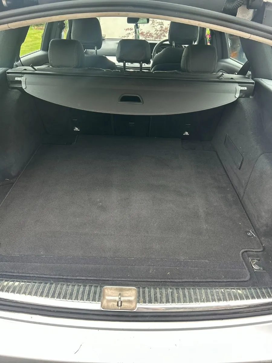 Mercedes-Benz E-Class 2017 - Image 3