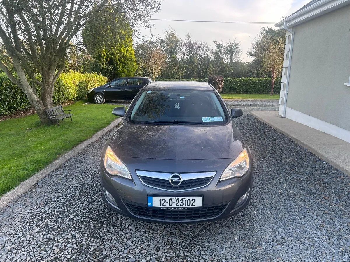2012 Opel Astra 1.3L Diesel - Image 2