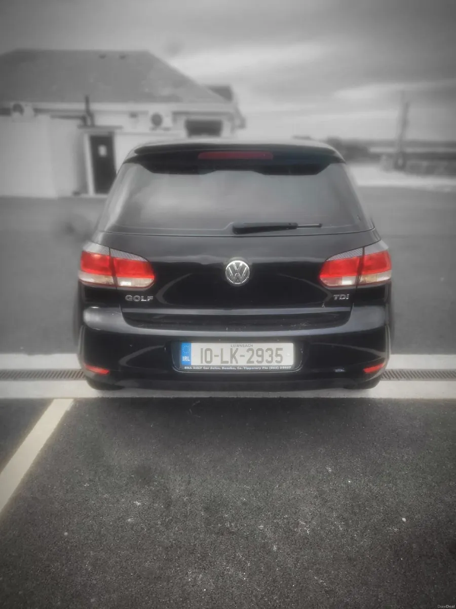 Volkswagen Golf 2010 - Image 6