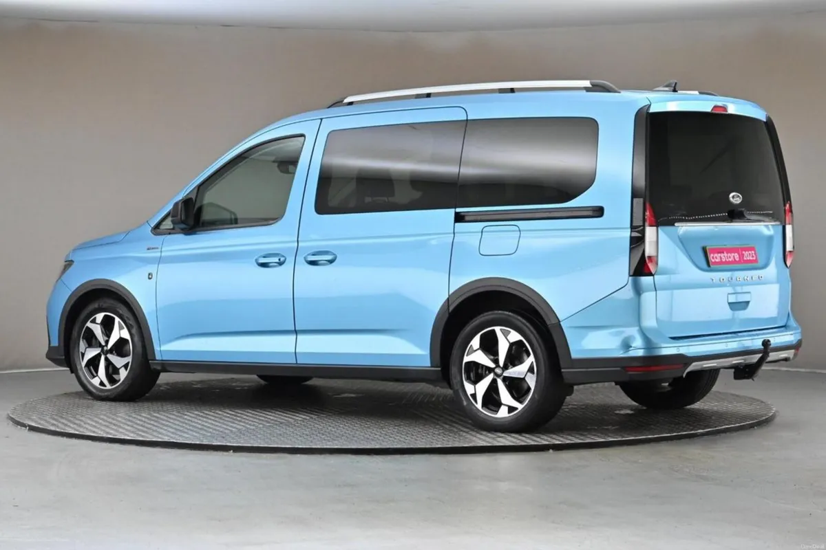 Ford Transit Connect 2.0 ACTIVE ECOBLUE AUTO 7SEAT - Image 5