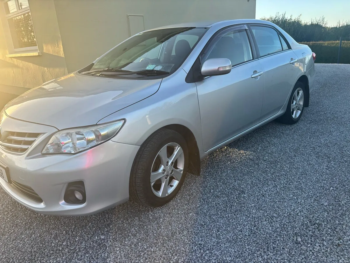 Car - Image 3