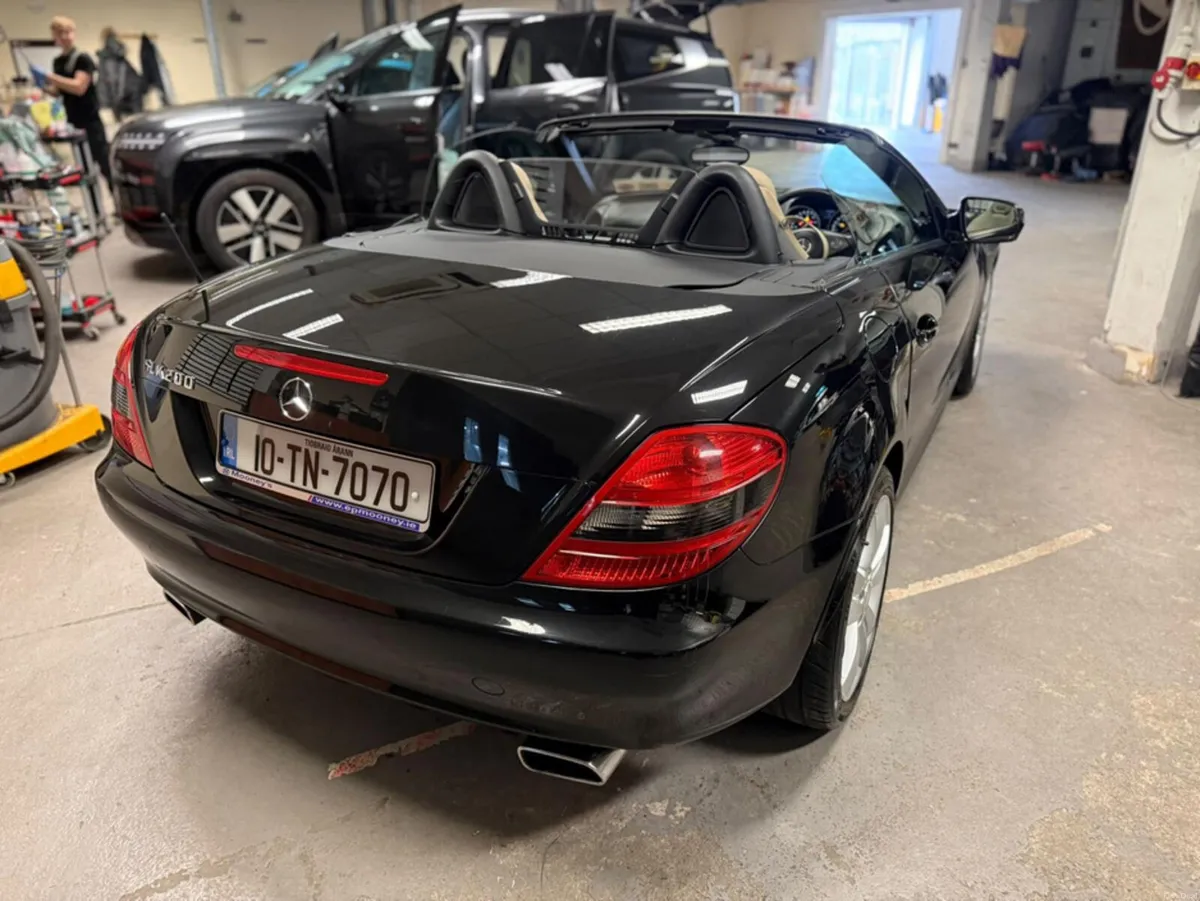 Mercedes-Benz SLK 200 KOMPRESSOR 2DR AUTO - Image 4
