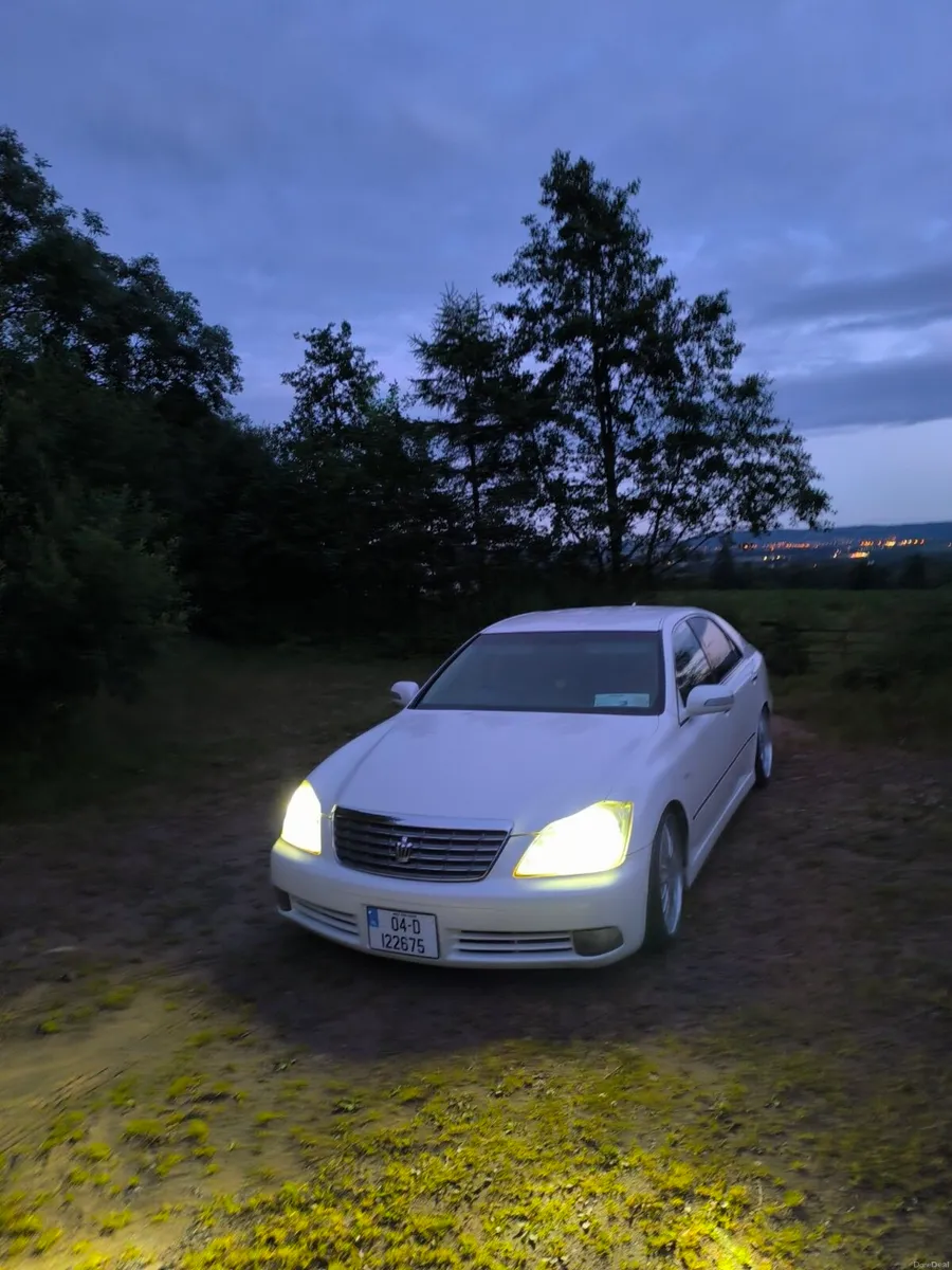2004 Toyota Crown Athlete 2.5 V6 JDM - Image 4
