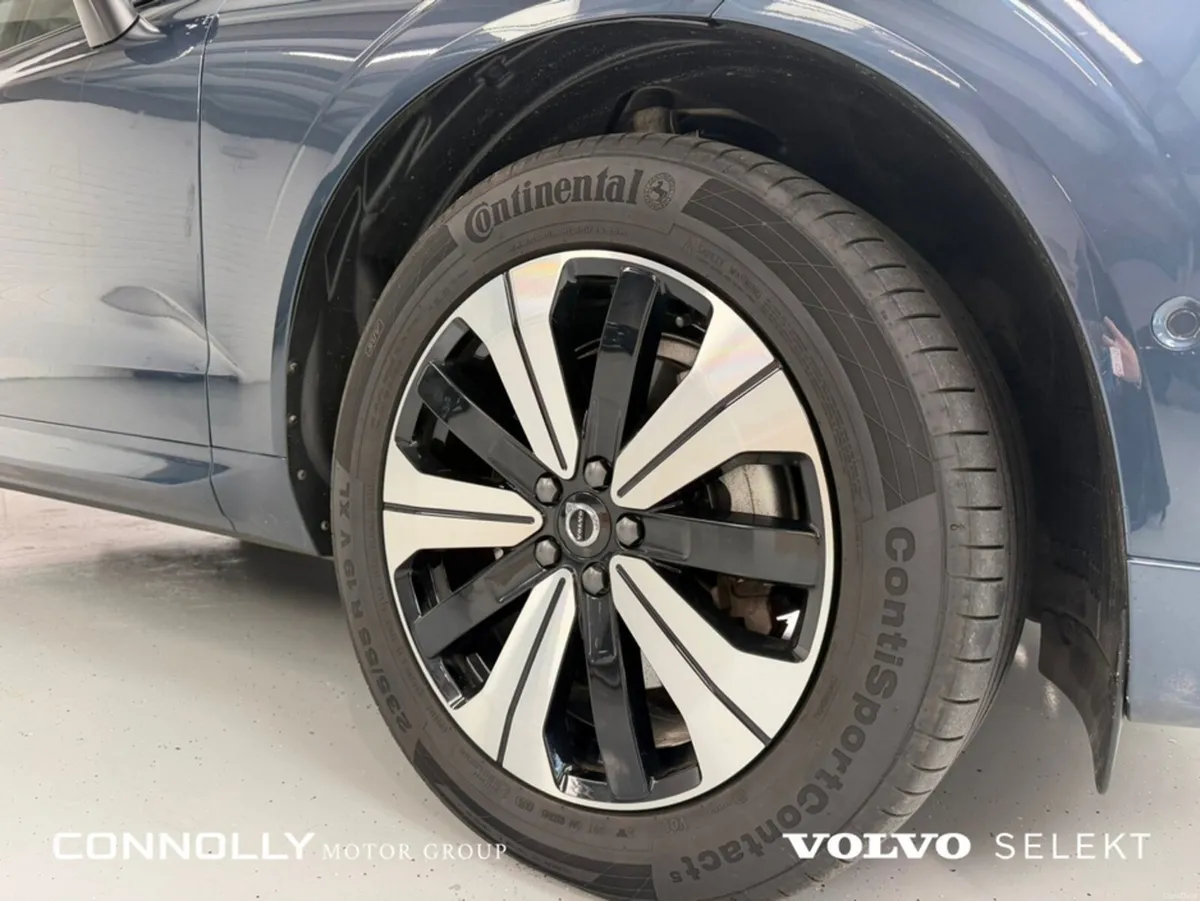 Volvo XC60 T6 Plus | €544pm | Dark Theme | Plug In - Image 6
