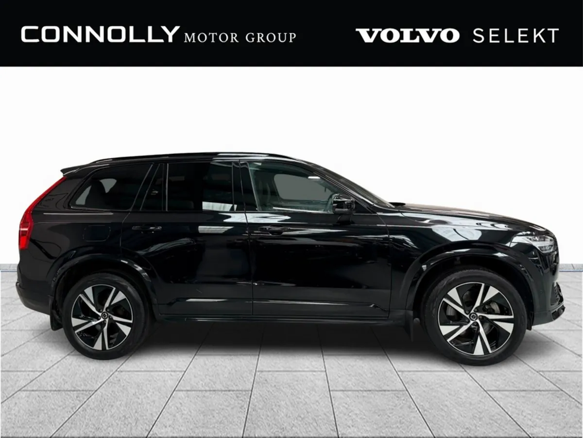 Volvo XC90 T8 PHEV 455hp Plus (Dark Theme) - Image 3