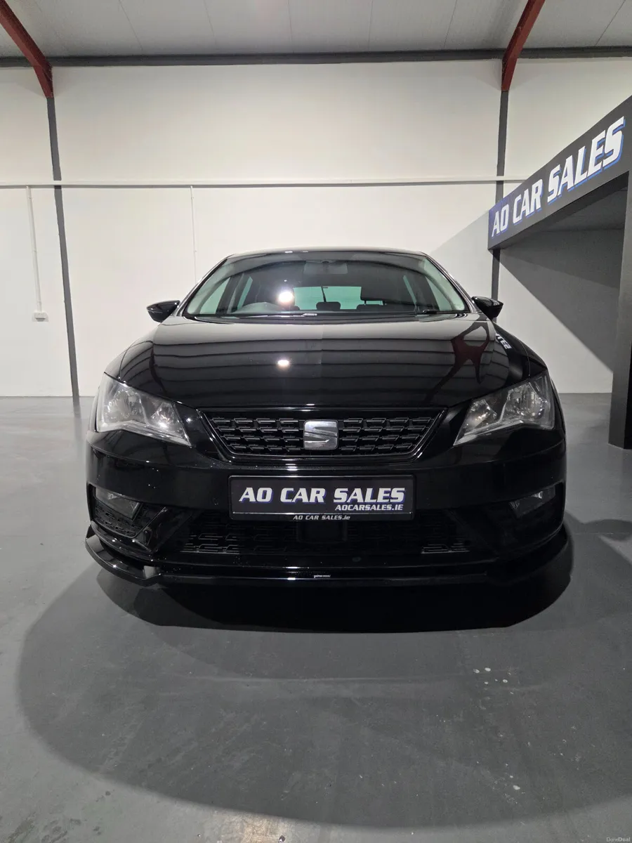 SEAT LEON 1.6 TDI SE DYNAMIC DSG - Image 3