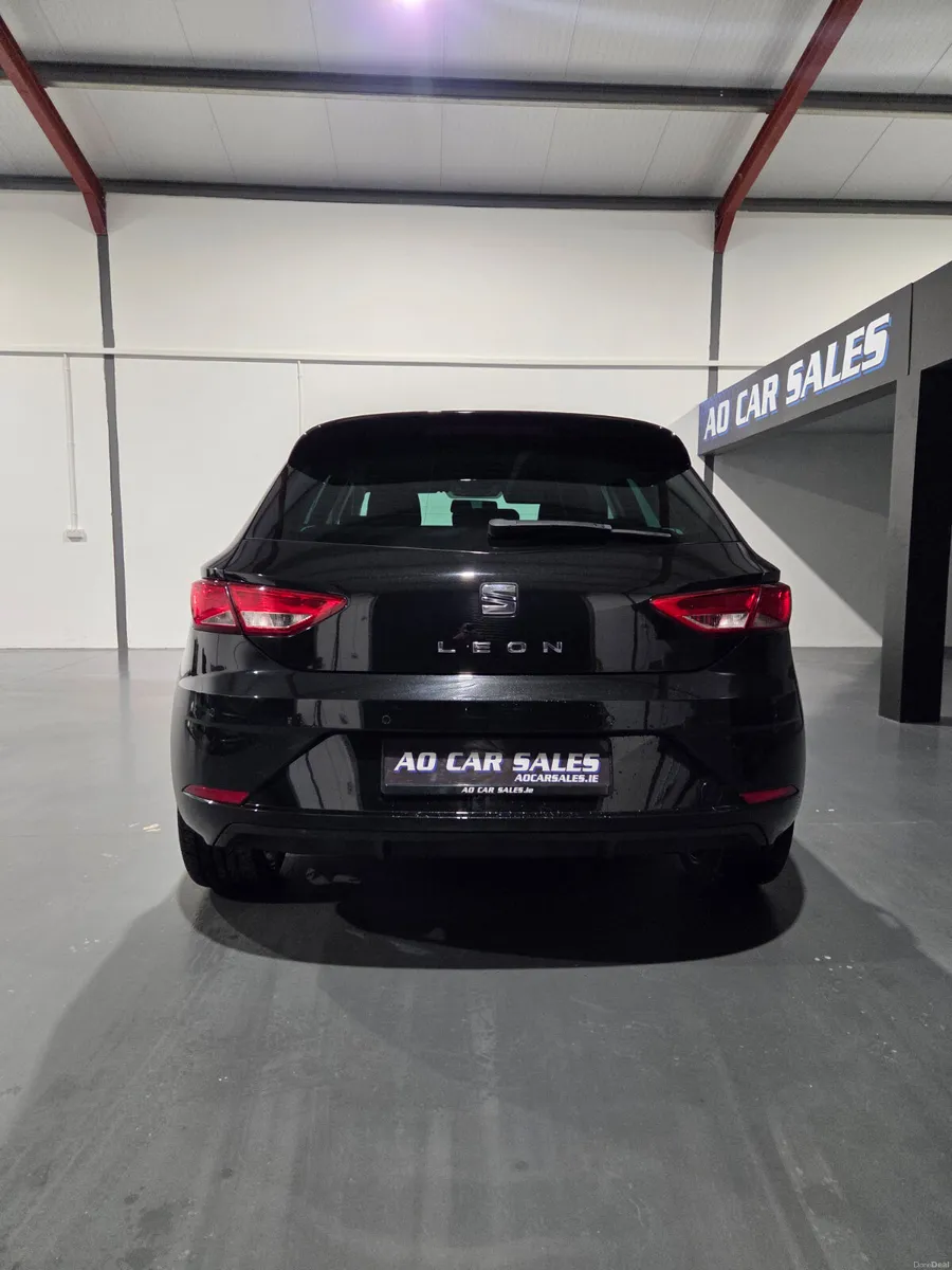 SEAT LEON 1.6 TDI SE DYNAMIC DSG - Image 6