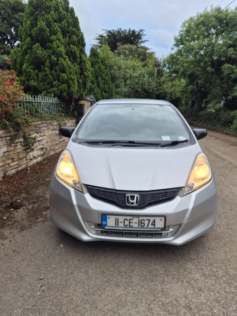 Honda Jazz 2011 1.2 petrol - Image 3