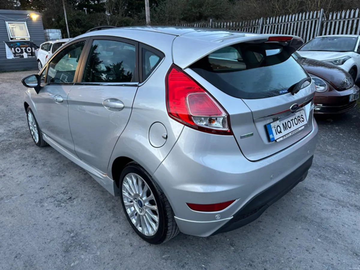 Ford Fiesta 1.0L Automatic Petrol - Low mileage (1 - Image 6