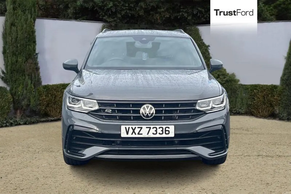 Volkswagen Tiguan 2.0 TDI 4Motion R-Line 5dr DSG - Image 6