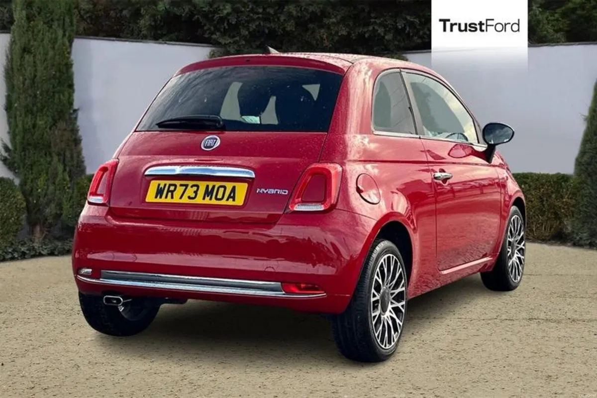Fiat 500 1.0 Mild Hybrid 3dr - PANORAMIC ROOF with - Image 4